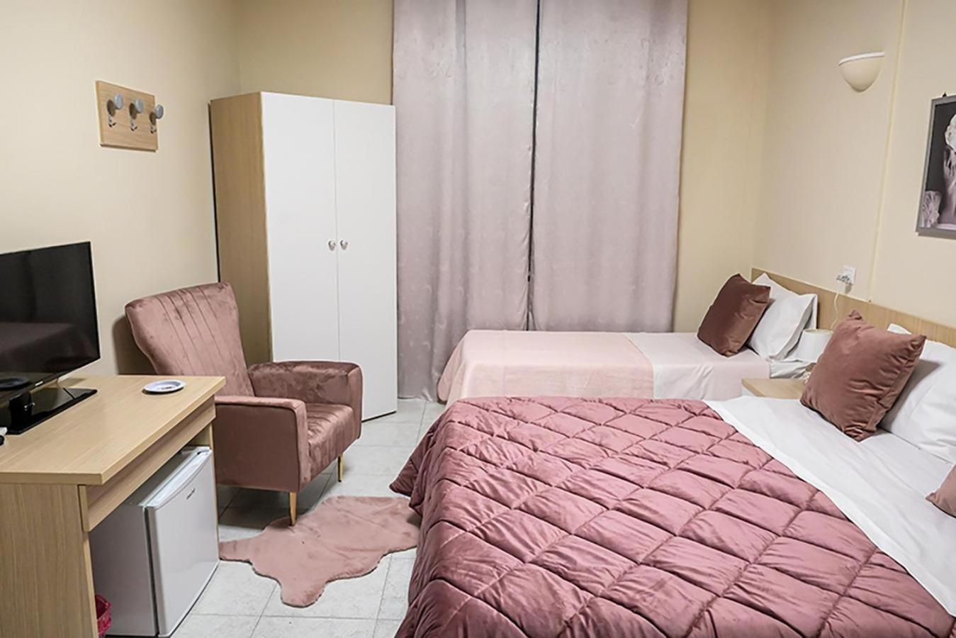 Suisse Hotel Казерта Экстерьер фото